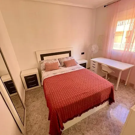Capitan Friday Apartment *