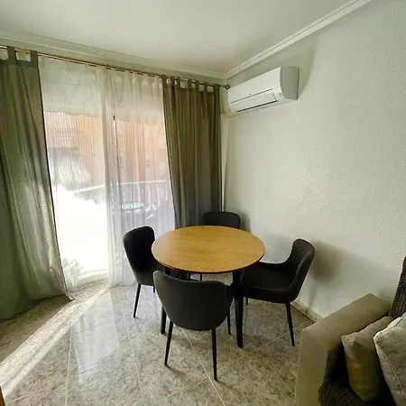 Апартаменты Capitan Friday Торевьиа